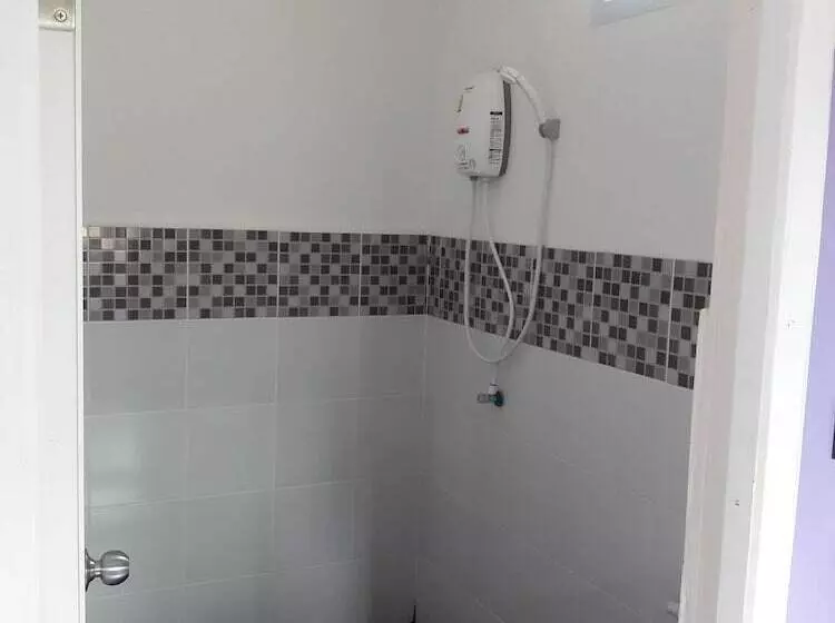 هتل Baan Phuean Koh Kood