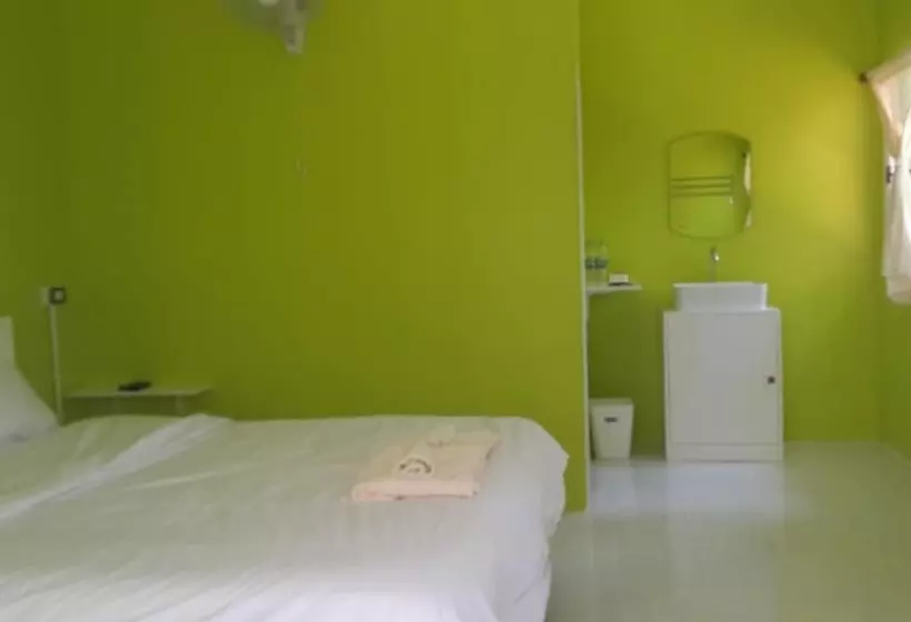 هتل Baan Phuean Koh Kood