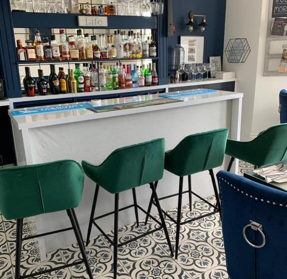 Hôtel Lazy Waves Boutique B&b