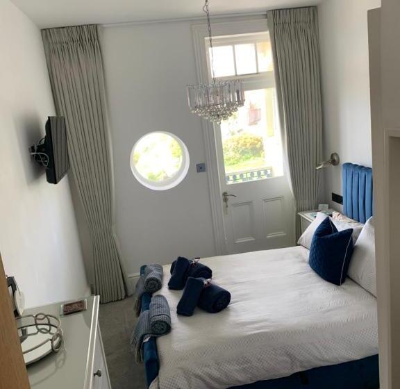 Hôtel Lazy Waves Boutique B&b