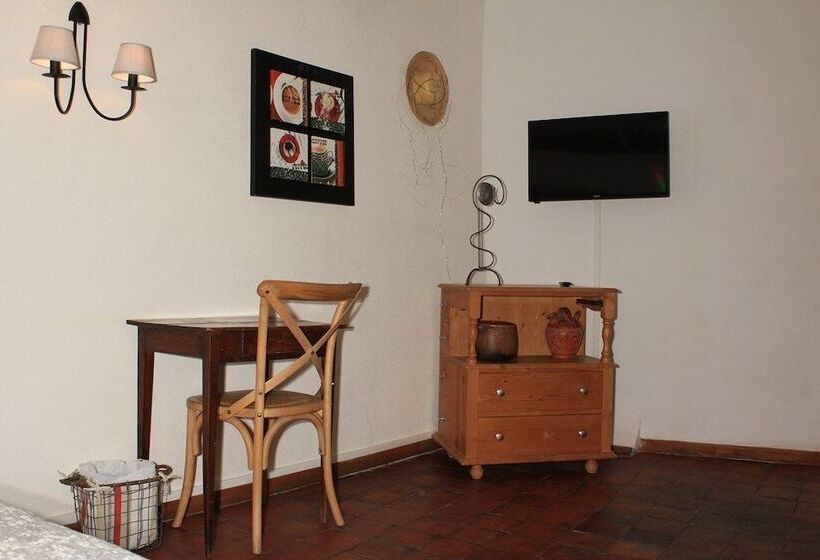 בית מלון כפרי L'escalo