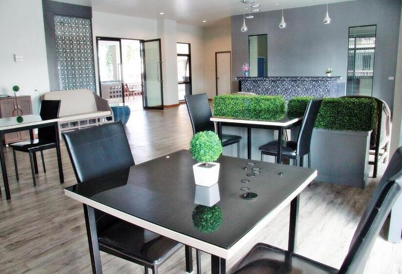 בית מלון כפרי Mana Residence