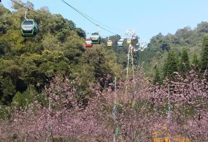 هتل Yi Da Lakeside