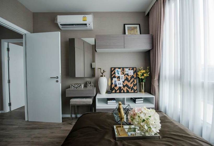 Knightsbridge The Ocean Sriracha