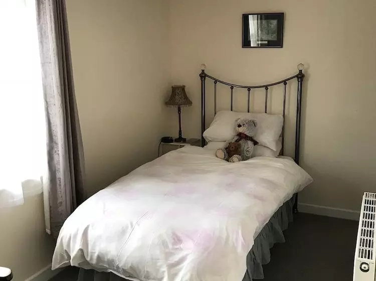Meadowbrook Cottage B&b