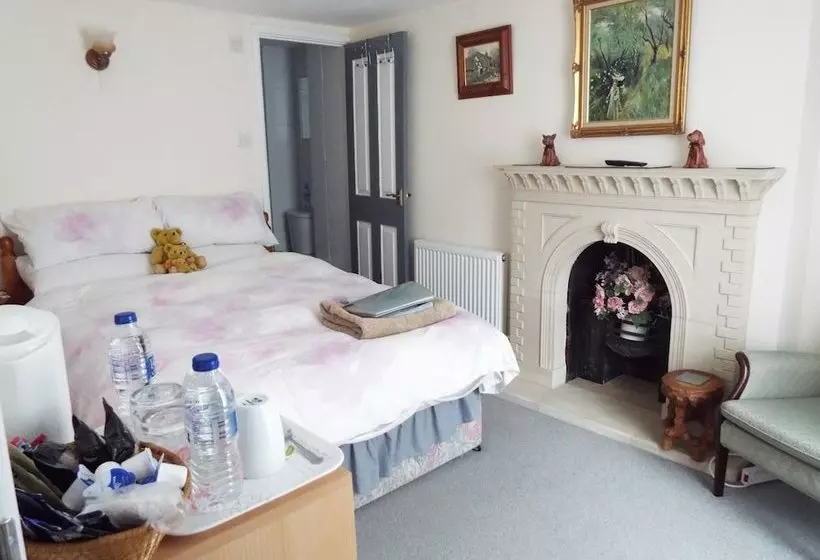Meadowbrook Cottage B&b