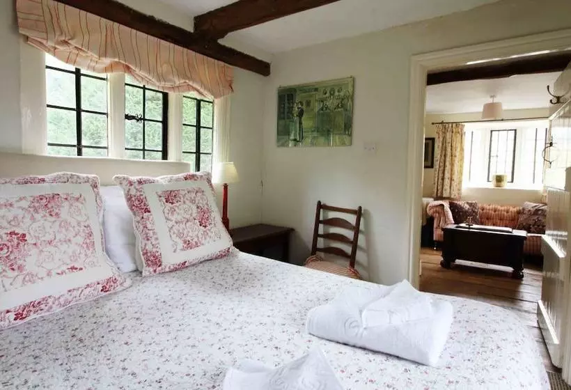 Owlpen Manor Estate