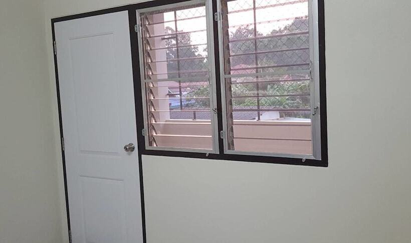 پانسیون Chonlada Place