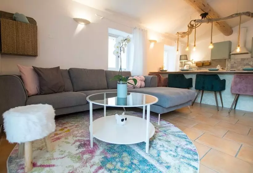 Majatalo La Bastide Des Bourguets