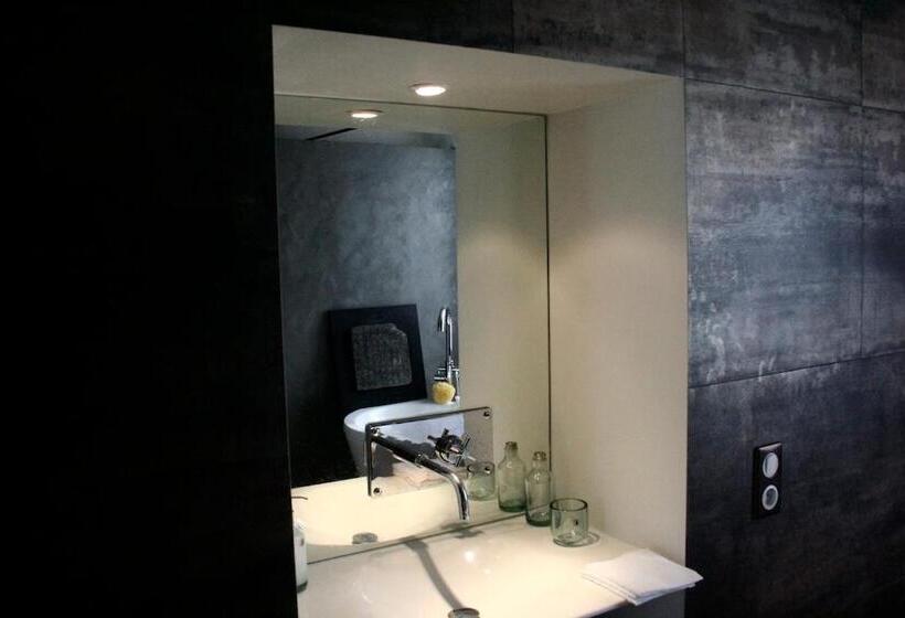 פנסיון La Maison Aux Bonsais