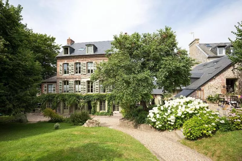 ペンション La Maison Du Parc