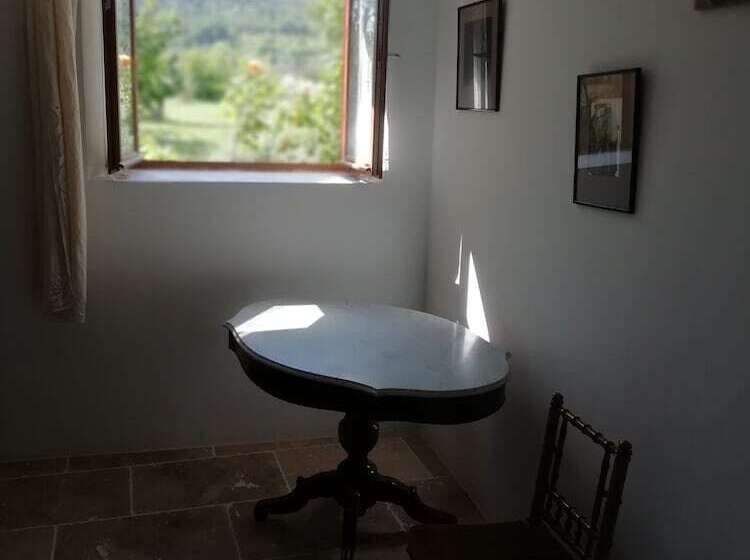 Majatalo Le Domaine Saint Jean