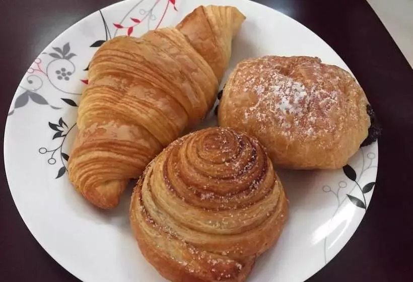 پانسیون Maison Azzurra