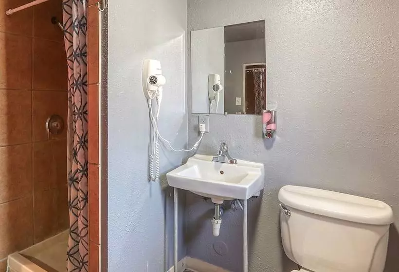 Sin City Hostel