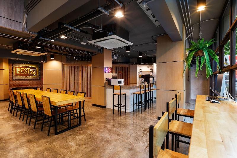 هاستل Rest24 Residence