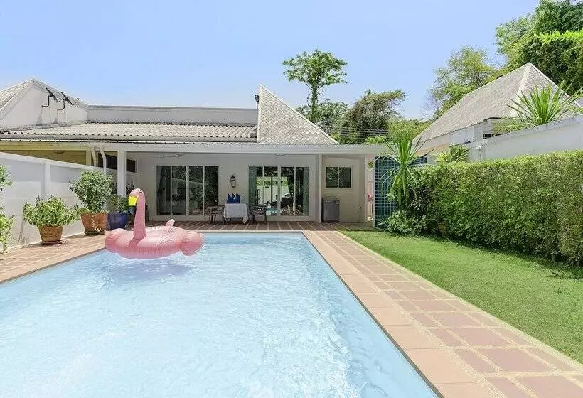 Baanpromphun Pool Villa By Bv