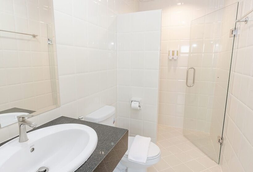 Baanpromphun Pool Villa By Bv