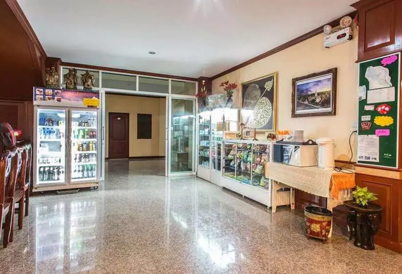 ホテル Bann Udomsap