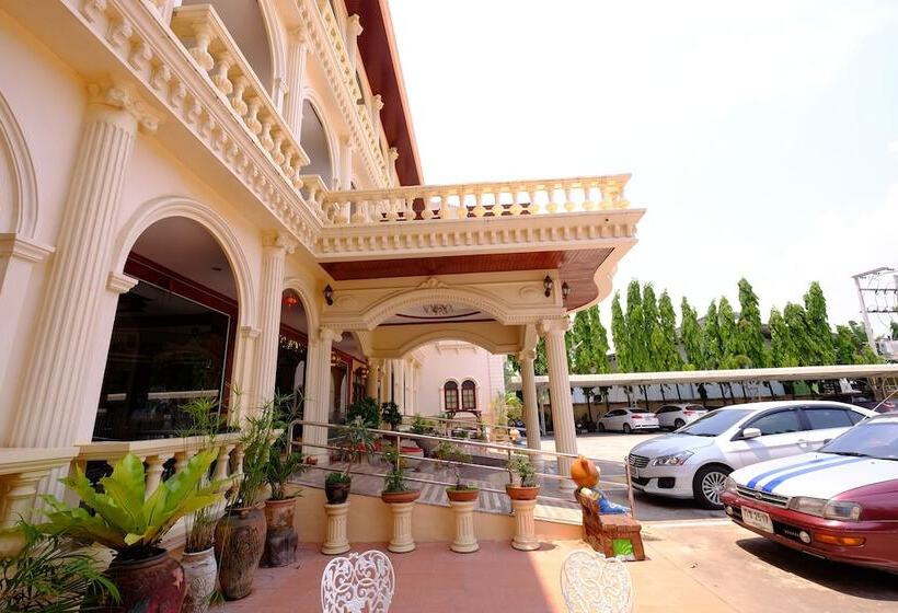 Отель Bann Udomsap