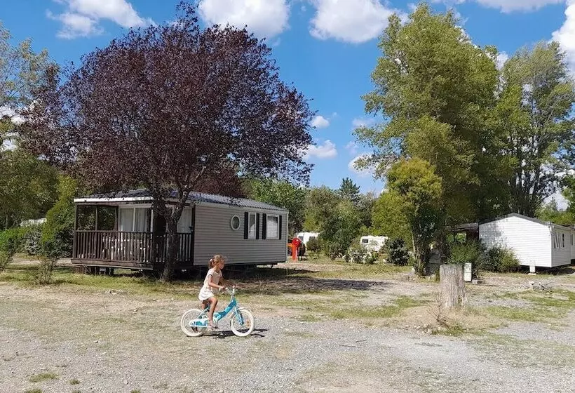 Hotelli Camping La Célestine