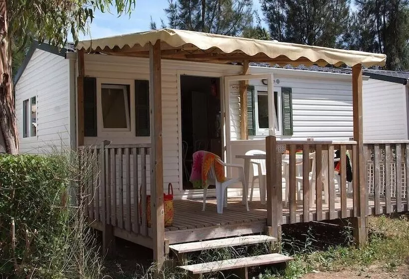 Hotelli Camping La Célestine