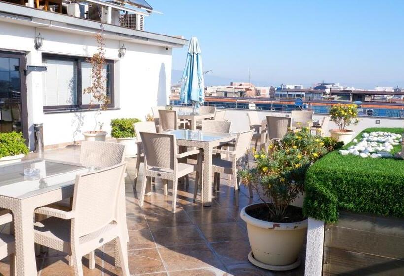 Отель La Bella Salihli