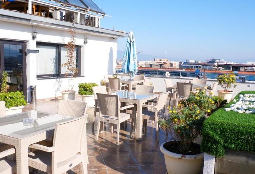 Отель La Bella Salihli