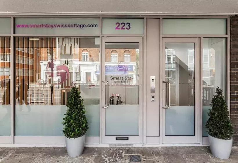 هتل Smart Stay Swiss Cottage