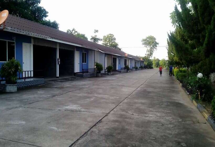 בית מלון כפרי Zigzag Resort Mukdahan