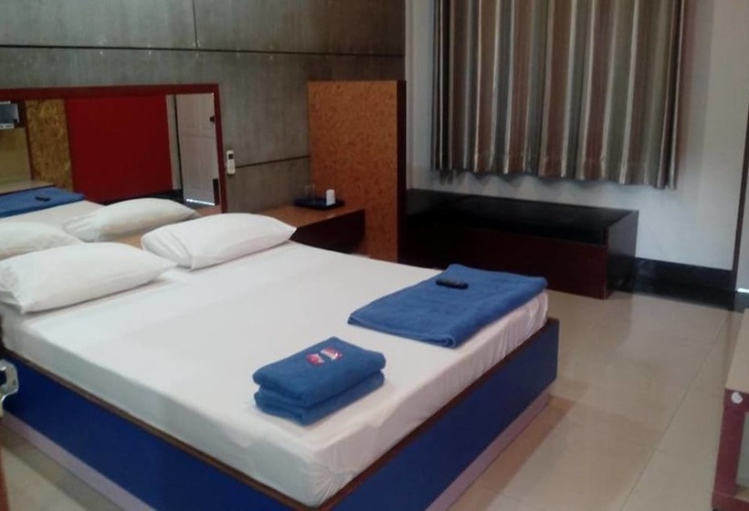 בית מלון כפרי Zigzag Resort Mukdahan