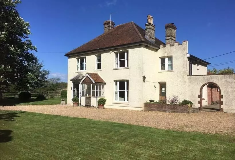 Majatalo Peak House Farm