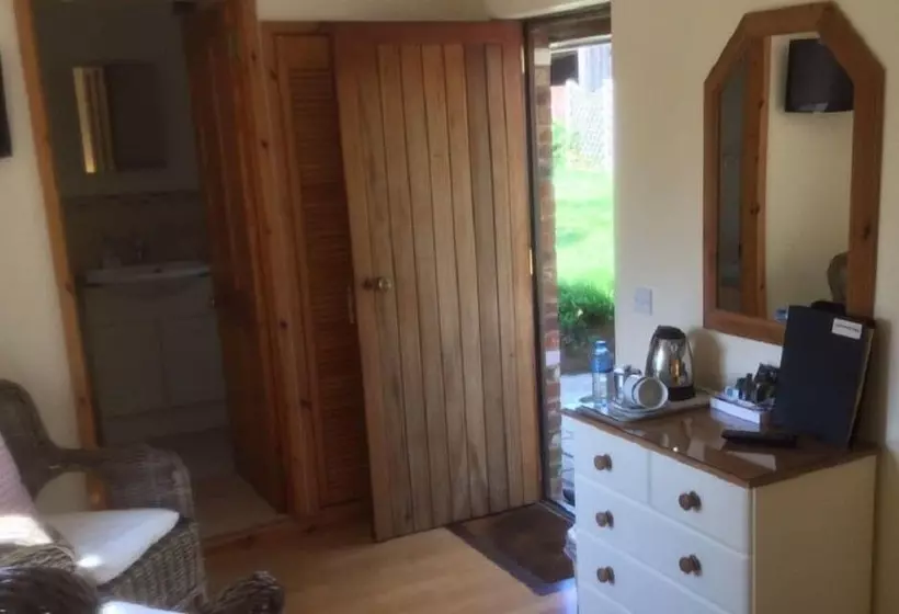 Majatalo Peak House Farm