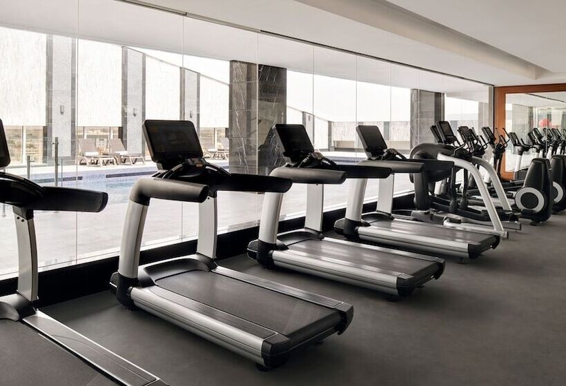 Crowne Plaza Hotel Riyadh Minhal, An Ihg