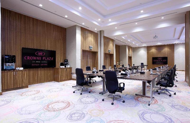 Crowne Plaza Hotel Riyadh Minhal, An Ihg