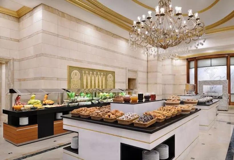 Отель Intercontinental Dar Al Hijra Madinah, An Ihg