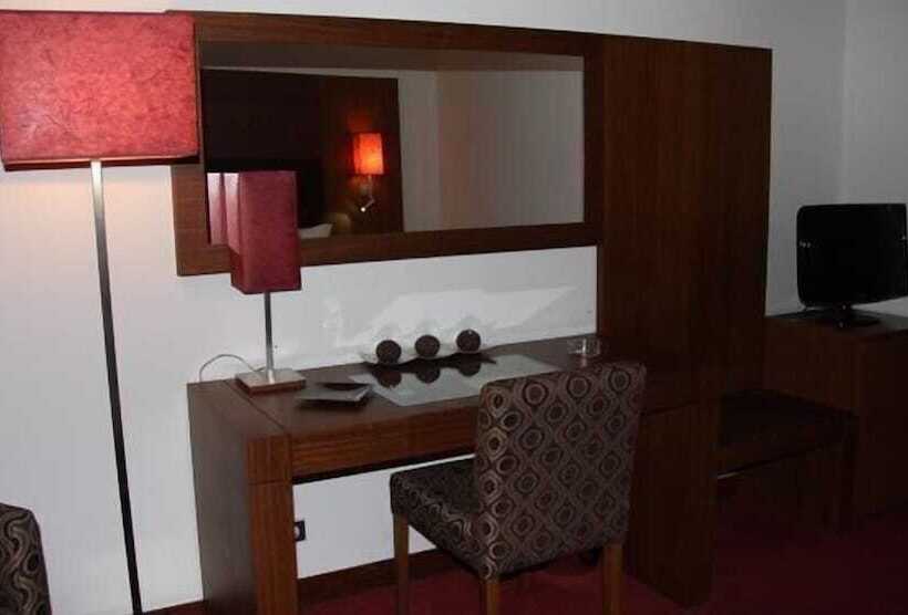 בית מלון כפרי Dighton