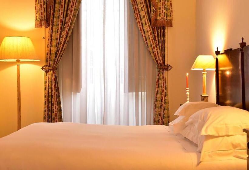 فندق Pousada Palacio De Queluz