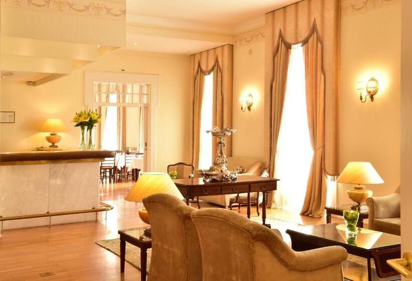 فندق Pousada Palacio De Queluz