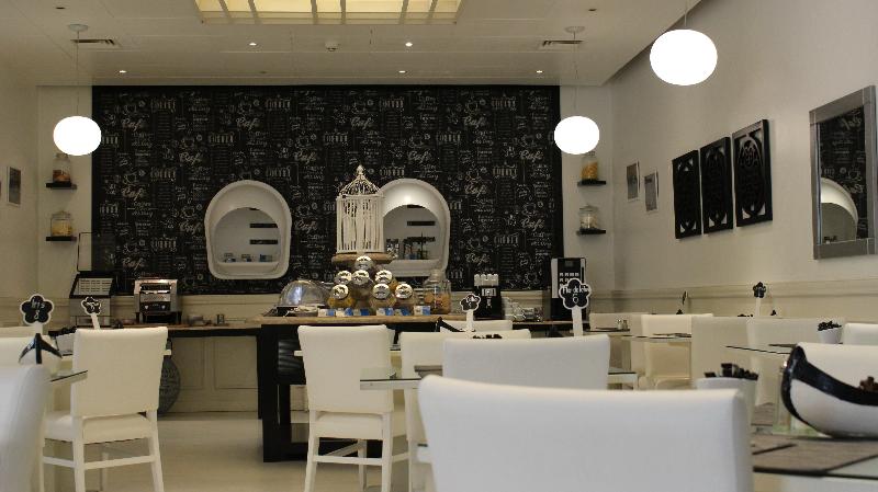 Hotel Tryp By Wyndham Montijo Parque