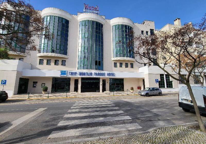 Hotel Tryp By Wyndham Montijo Parque