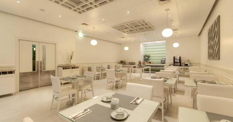 Hotel Tryp By Wyndham Montijo Parque