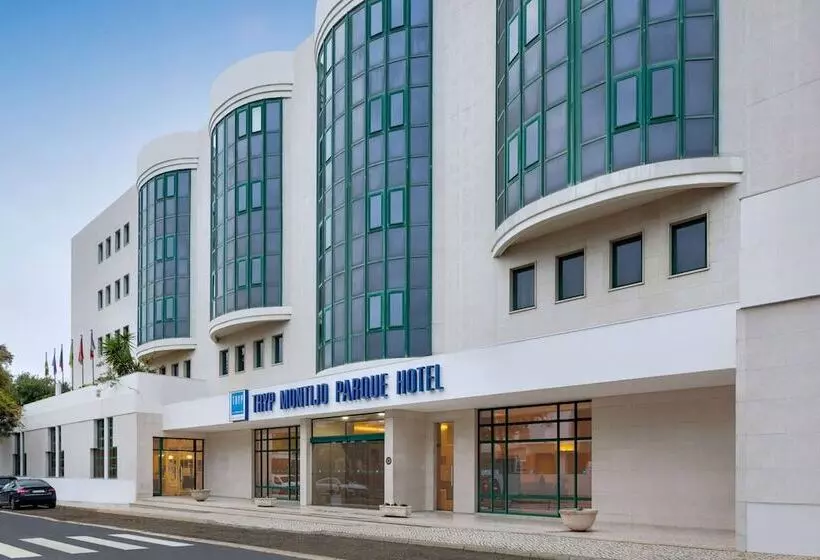 Отель Tryp By Wyndham Montijo Parque