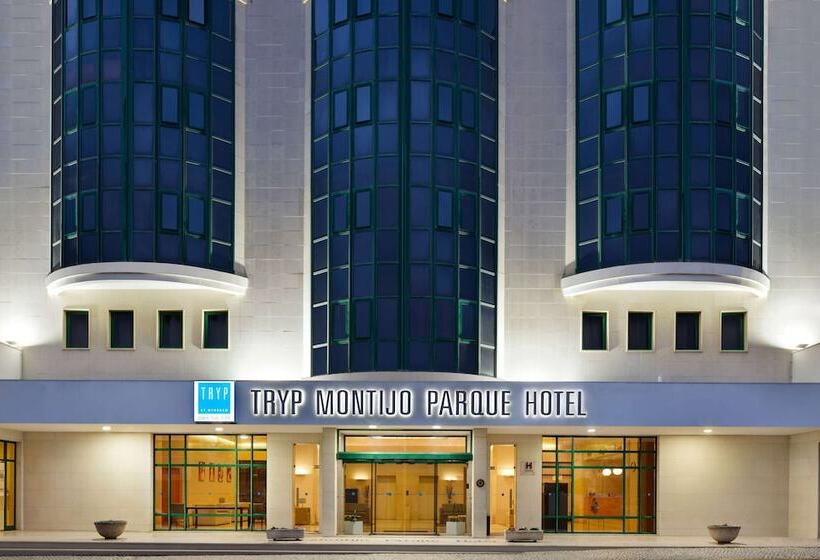 Hotel Tryp By Wyndham Montijo Parque