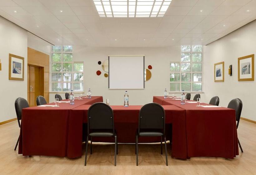 Hotel Tryp By Wyndham Montijo Parque