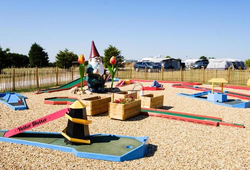 Atlantic Reach Resort