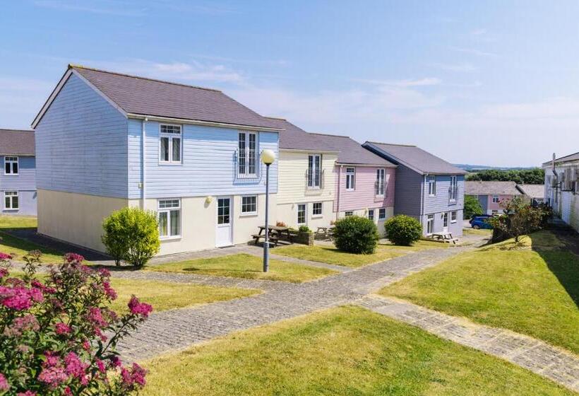 Atlantic Reach Resort