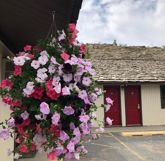 Country West Motel Of Rock Springs