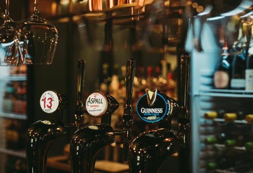 فندق فئة نجمة واحدة The Old Mill