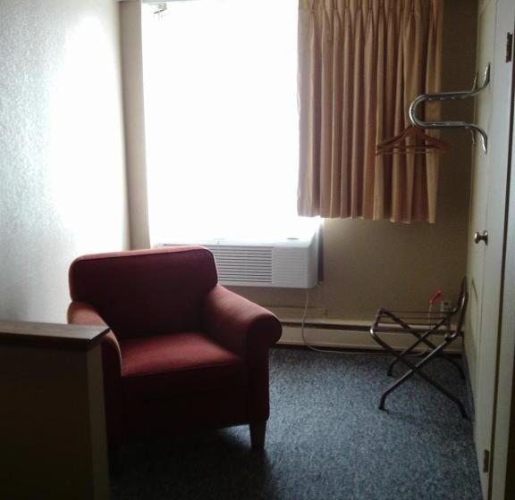 ホテル 5th Avenue Inn & Suites