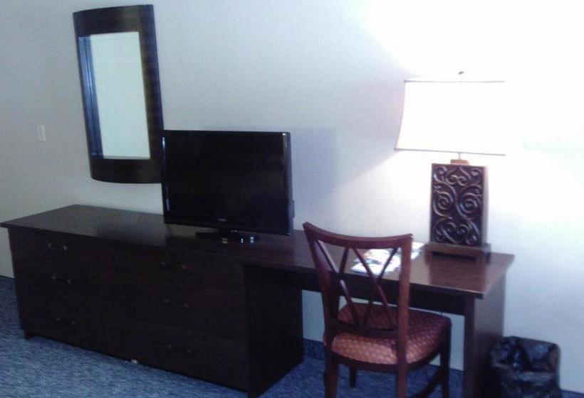 ホテル 5th Avenue Inn & Suites